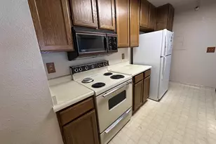 240 N Bayshore Blvd, San Mateo, CA 94401 - Photo 5