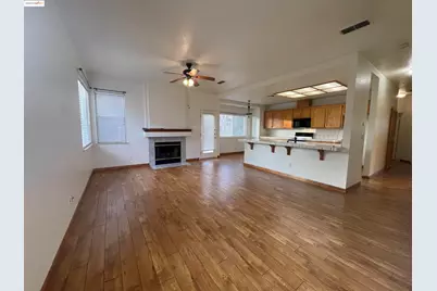 8636 Carlin Ave, Sacramento, CA 95823 - Photo 5