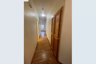 8636 Carlin Ave, Sacramento, CA 95823 - Photo 19