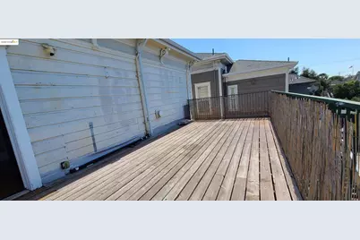 2825 Market St, Oakland, CA 94608 - Photo 17