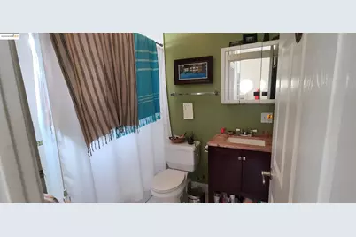 2825 Market St, Oakland, CA 94608 - Photo 35