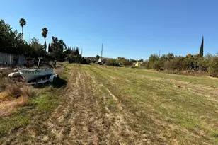 124 Yosemite Meadows Dr, Modesto, CA 95357 - Photo 9