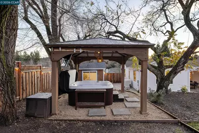 2216 Blackwood Dr, Walnut Creek, CA 94596 - Photo 43