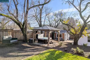 2216 Blackwood Dr, Walnut Creek, CA 94596 - Photo 41