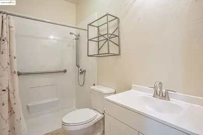 1319 Teal Hollow Dr, Yuba City, CA 95993 - Photo 23