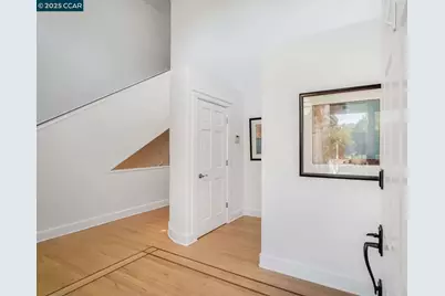 33 Altamount Drive, Orinda, CA 94563 - Photo 5