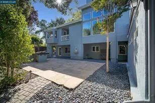 33 Altamount Dr, Orinda, CA 94563 - Photo 51