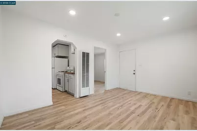 9028 A St, Oakland, CA 94603 - Photo 5