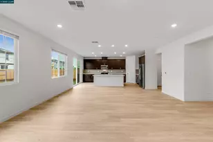 618 Channel Cir, Oakley, CA 94561 - Photo 11