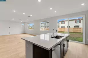 618 Channel Cir, Oakley, CA 94561 - Photo 15