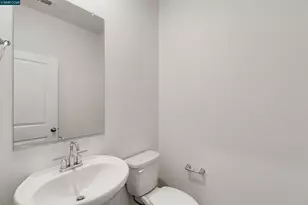 618 Channel Cir, Oakley, CA 94561 - Photo 21