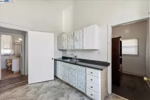 856 21st St, Oakland, CA 94607 - Photo 9