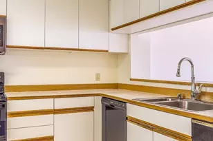 1300 Quarry Ct, Richmond, CA 94801 - Photo 9