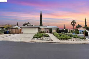 1909 Oakridge Ln, Pittsburg, CA 94565 - Photo 3