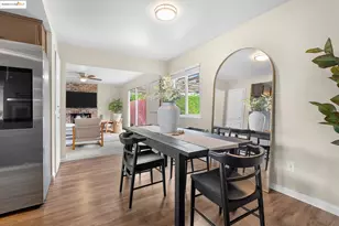 1909 Oakridge Ln, Pittsburg, CA 94565 - Photo 13