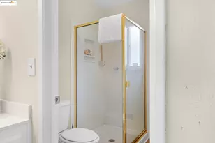 1909 Oakridge Ln, Pittsburg, CA 94565 - Photo 29