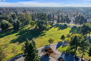 4403 Burke Wy, Fremont, CA 94536 - Photo 45