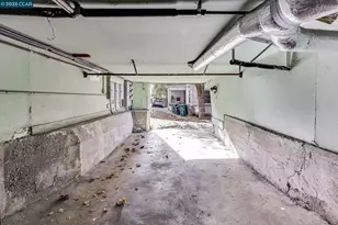 170 Vernon Terrace, Oakland, CA 94610 - Photo 15