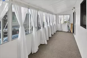 375 Santa Paula, San Leandro, CA 94579 - Photo 23