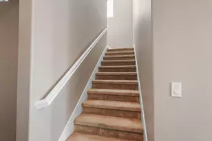 2417 Stalsburg Dr, Tracy, CA 95376 - Photo 21