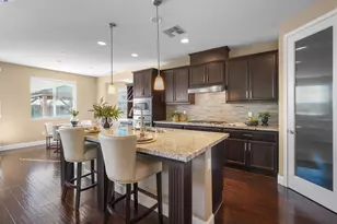 2417 Stalsburg Dr, Tracy, CA 95376 - Photo 3