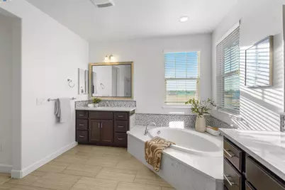 2417 Stalsburg Dr, Tracy, CA 95376 - Photo 35