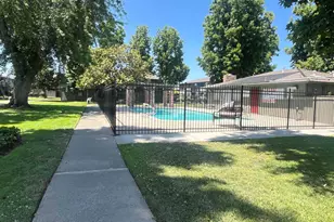 1133 Meadow Ln, Concord, CA 94520 - Photo 17