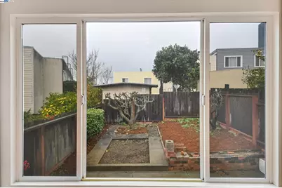 86 Apollo, San Francisco, CA 94124 - Photo 15