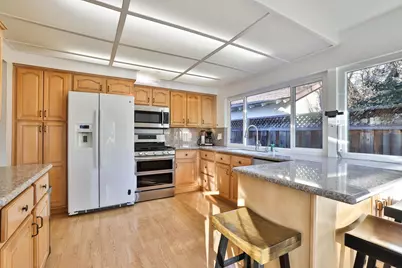 450 Madison Dr, San Jose, CA 95123 - Photo 13