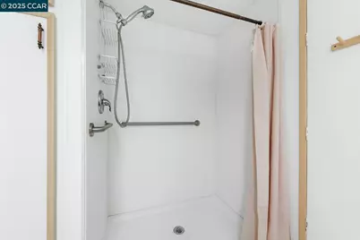 2197 Dalis Drive #124, Concord, CA 94520 - Photo 33