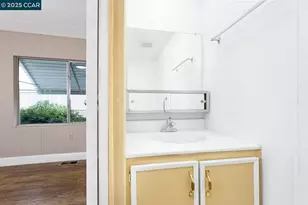 2197 Dalis Dr, Concord, CA 94520 - Photo 17