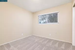 2171 Meadowview Rd, Sacramento, CA 95832 - Photo 11