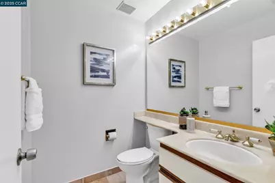 3231 Southridge Dr, Richmond, CA 94806 - Photo 35