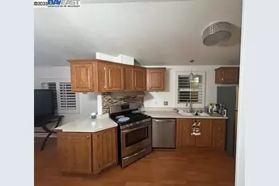 10 Lighthouse Lane, Daly City, CA 94014 - Photo 7