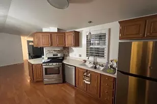 10 Lighthouse Ln, Daly City, CA 94014 - Photo 3