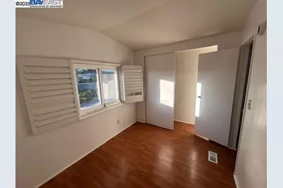 10 Lighthouse Lane, Daly City, CA 94014 - Photo 23