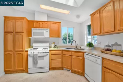 281 Aria Drive #143, Pacheco, CA 94553 - Photo 9