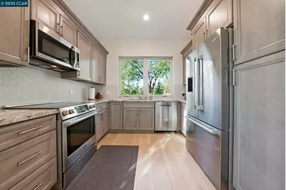 12 Quiet Country Ln, Danville, CA 94526 - Photo 11