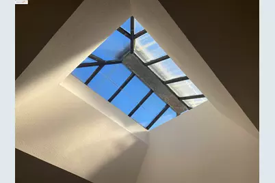 196 10th St, Oakland, CA 94607 - Photo 7