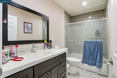 545 Golden Gate Ave, Stockton, CA 95205 - Photo 11