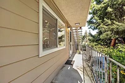 1120 Hollywood Ave #1, Oakland, CA 94602 - Photo 5