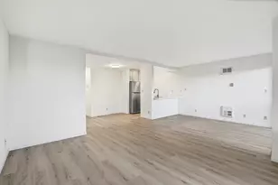 955 Shorepoint Ct, Alameda, CA 94501 - Photo 11