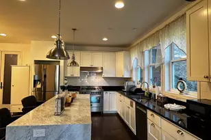 2276 Arrowhead, Oakland, CA 94611 - Photo 17