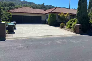 11 Foothill Ln, Pleasanton, CA 94588 - Photo 35