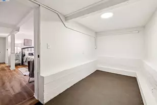 1354 Regent St, Alameda, CA 94501 - Photo 45