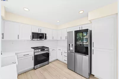 4630 Central Pkwy, Dublin, CA 94568 - Photo 21