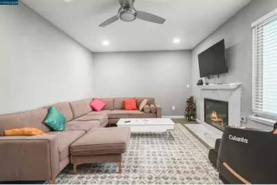 5333 Park Highlands Blvd #27, Concord, CA 94521 - Photo 3