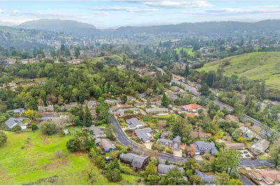 127 Devin Dr, Moraga, CA 94556 - Photo 55