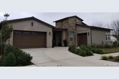 965 Beaver Pond Loop, Madera, CA 93636 - Photo 1