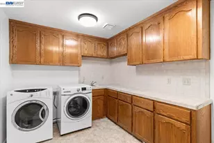 27000 Hillview St, Tracy, CA 95304 - Photo 25